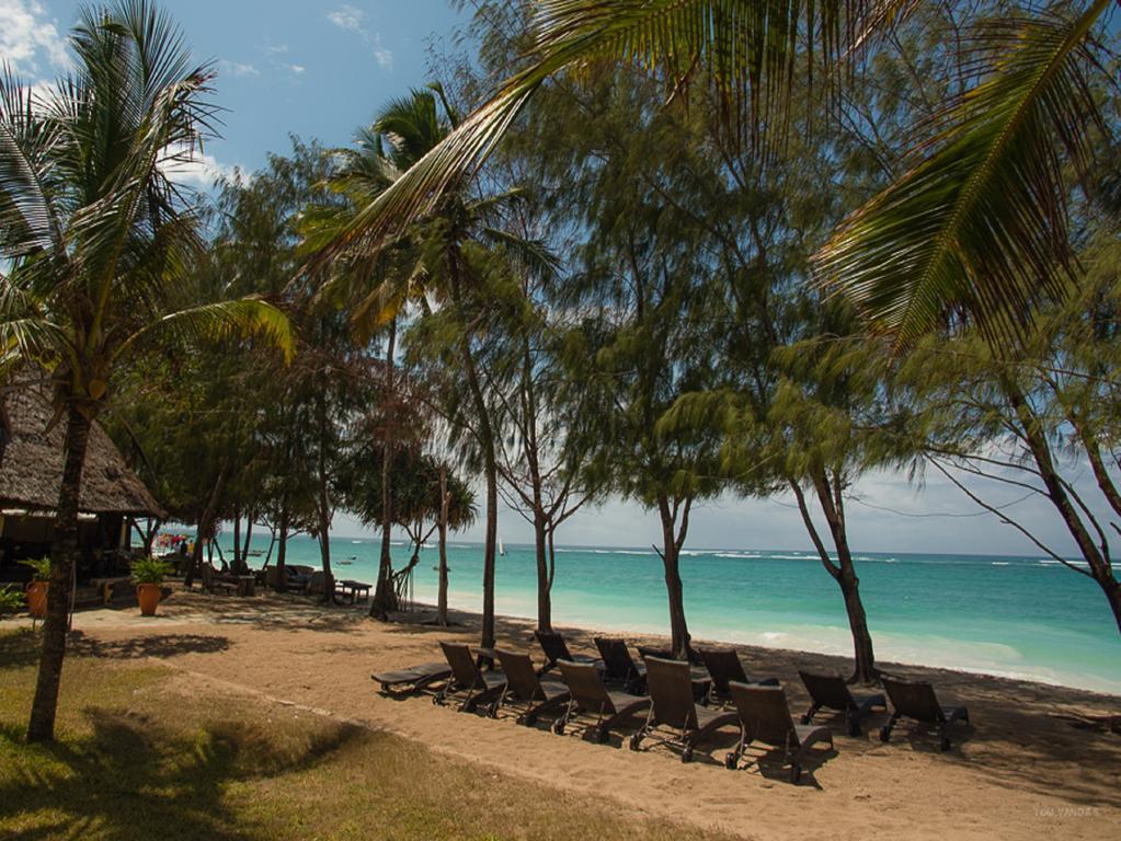 Bahari Dhow Beach Villas Diani Beach Dış mekan fotoğraf